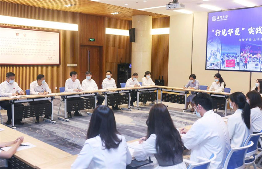 Principal conselheiro político chinês pede esfor?os de ambos os lados do Estreito pela revitaliza??o nacional