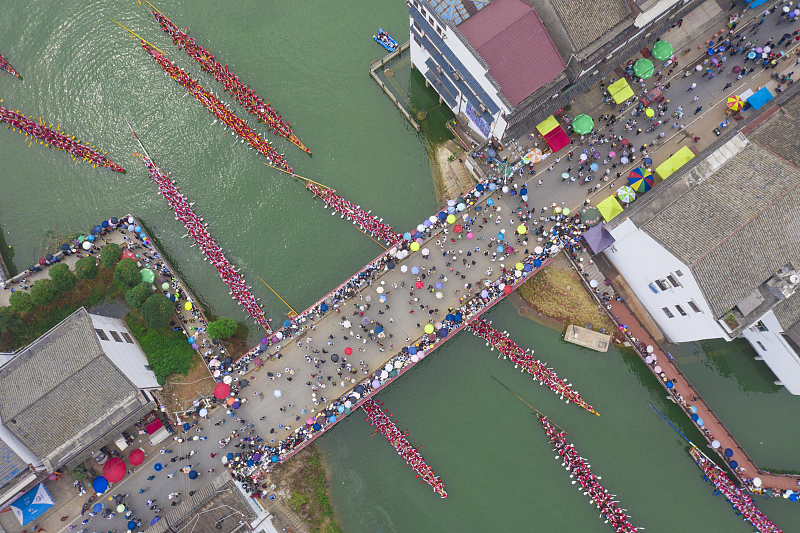 Hunan: Yiyang prepara corridas de barco-drag?o de dupla fila de 100 metros