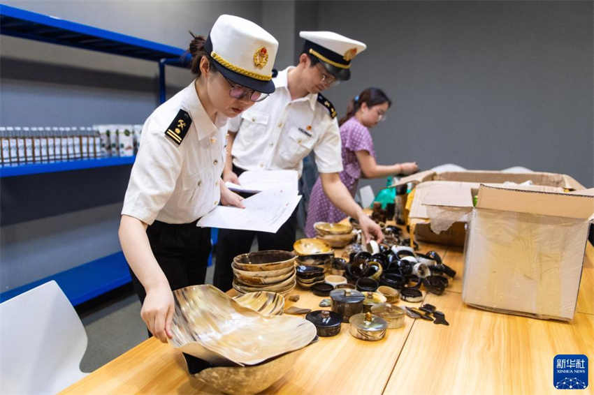 Primeiro lote de exposi??es da 3a Exposi??o Econ?mica e Comercial China-áfrica chega a Changsha