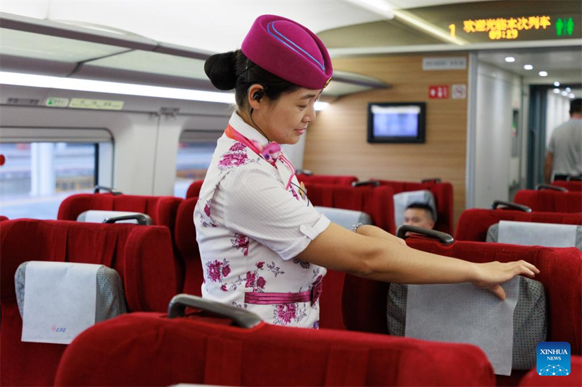 Ferrovia de alta velocidade Guiyang-Nanning inicia oficialmente testes de opera??o