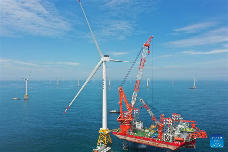 Constru??o da turbina eólica offshore gigante é concluída em Fuzhou