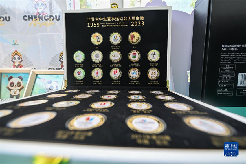 Universíade de Chengdu: souvenirs de pandas s?o muito procurados