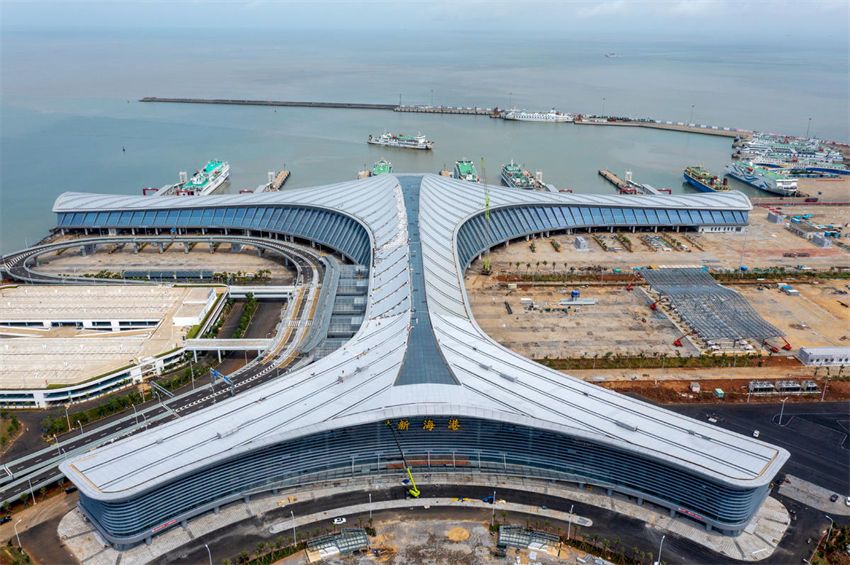 Projeto do centro de transporte abrangente de Haikou avan?a ordenadamente