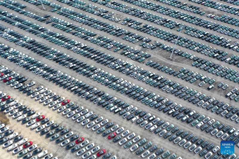 Linhas de produ??o da indústria de veículos de novas energias operam a todo vapor em Chongqing