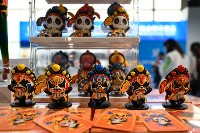 Lembran?as de Rongbao se esvaem das prateleiras em Chengdu