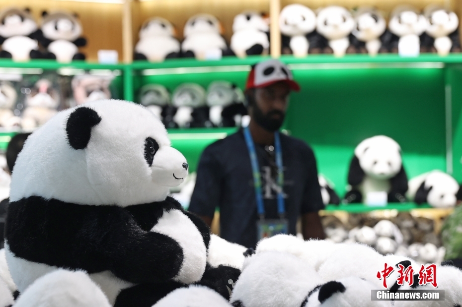 Universíade de Chengdu: produtos culturais e criativos com elementos de panda s?o destaque