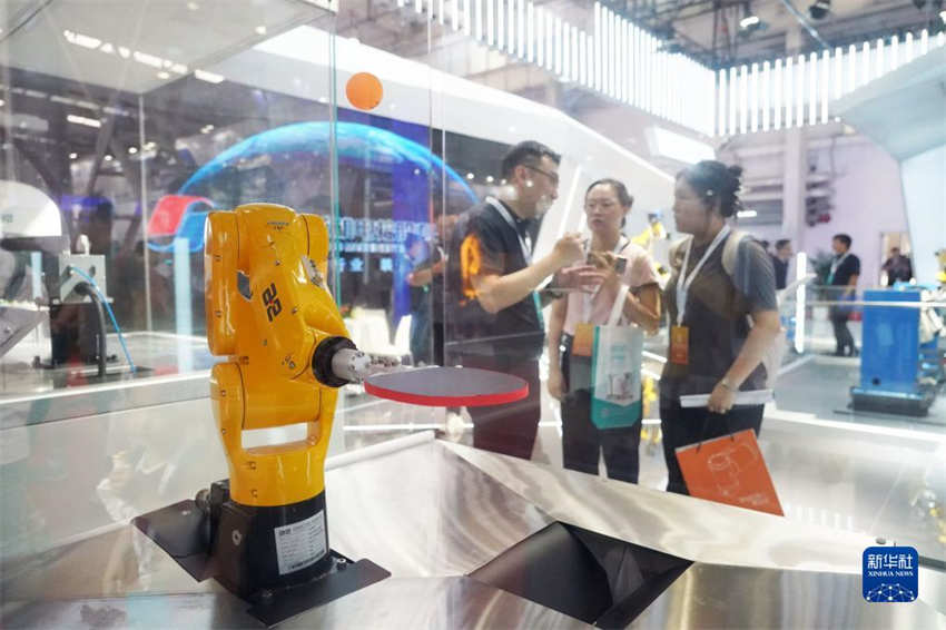 Conferência Mundial de Robótica de 2023 inaugurada em Beijing