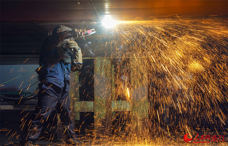 Zhoushan: encomendas das empresas de constru??o naval registram aumento considerável