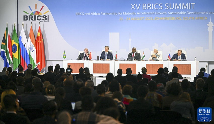 Expans?o do BRICS é histórica e novo ponto de partida para coopera??o, diz Xi Jinping