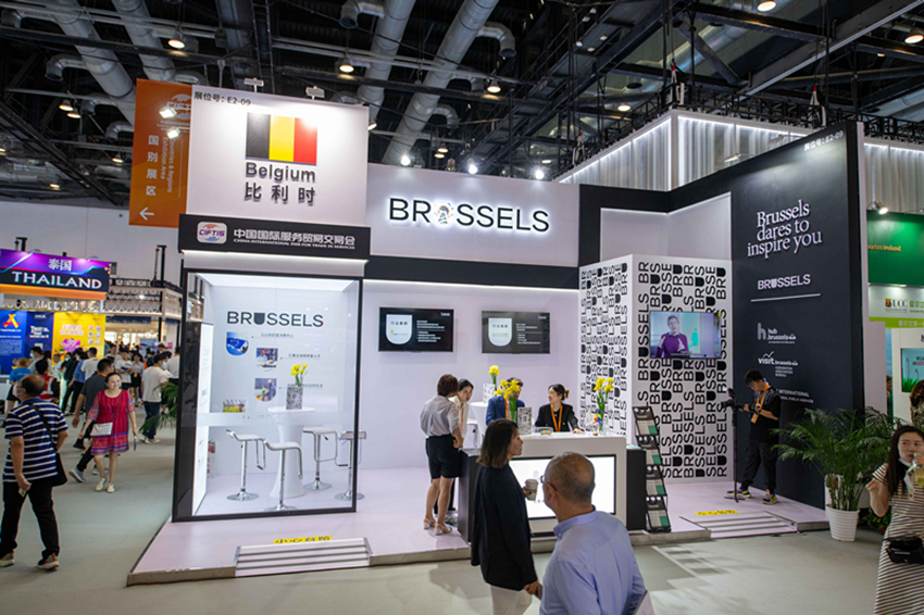 CIFTIS: Visitando os pavilh?es dos países participantes à descoberta de diferentes culturas