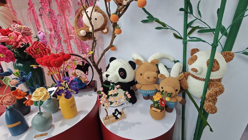 Galeria: produtos criativos de animais s?o expostos na CIFTIS 2023