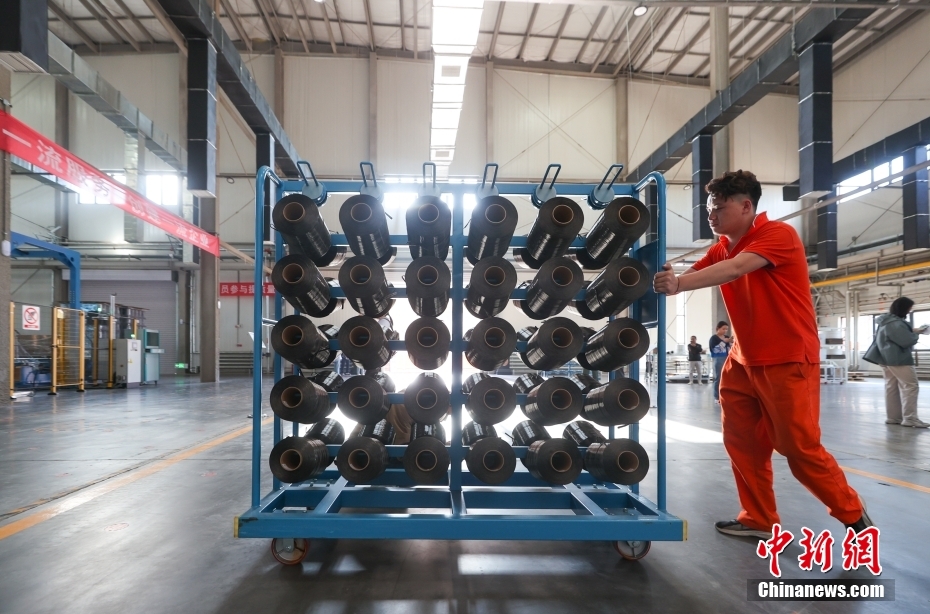 Xinjiang construirá maior base de fabrica??o de fibra de carbono de alto desempenho do mundo