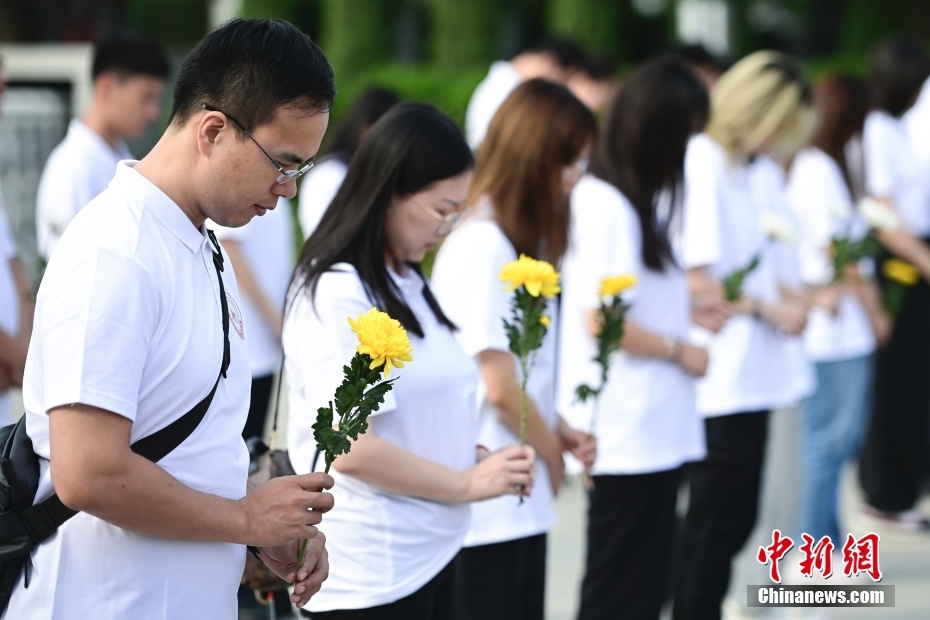 China marca 92o aniversário do 