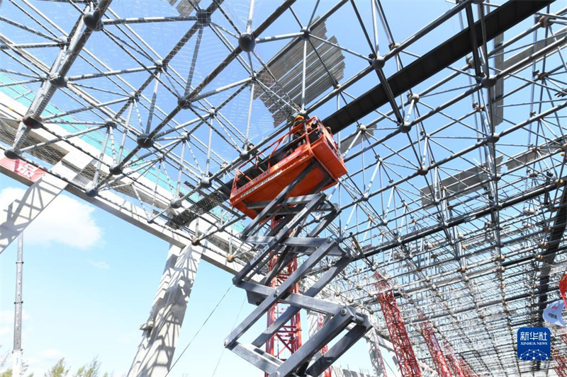 Esta??o de Yichun West: concluída estrutura principal da esta??o ferroviária de alta velocidade mais a norte da China