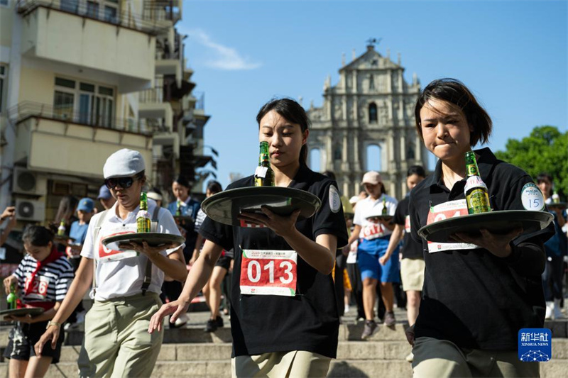 Macau organiza“Corrida de Bandejas” para festejar Dia Mundial do Turismo