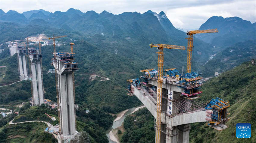 Galeria: via expressa Nayong-Qinglong em constru??o em Guizhou