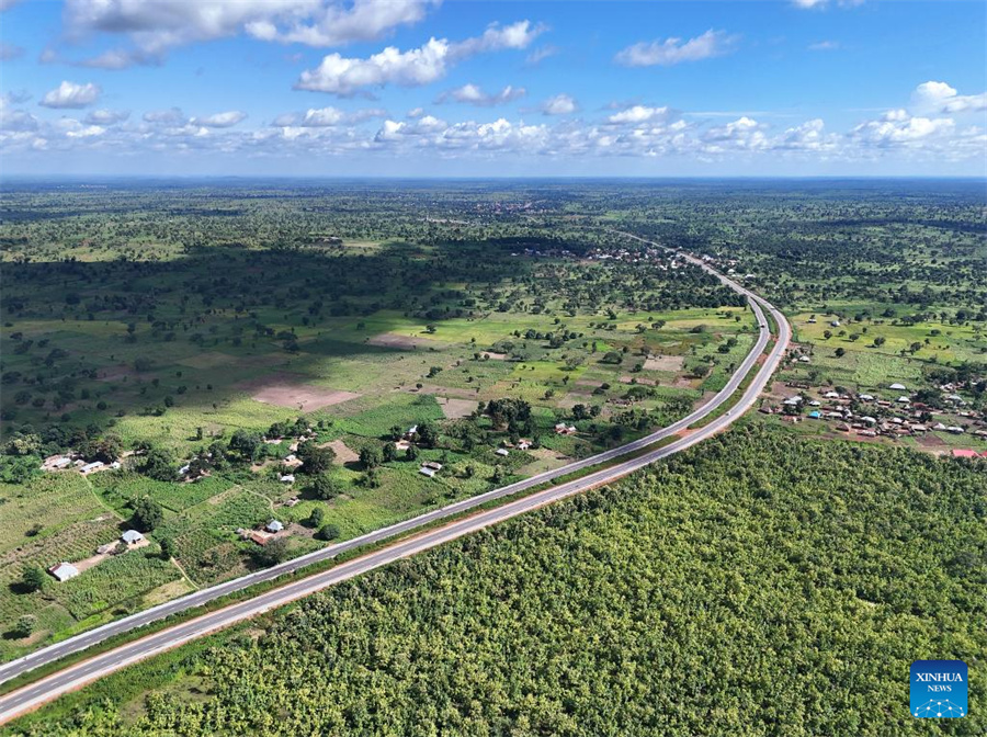 Projeto da rodovia Keffi apoiado pela China facilita atividades econ?micas locais na Nigéria