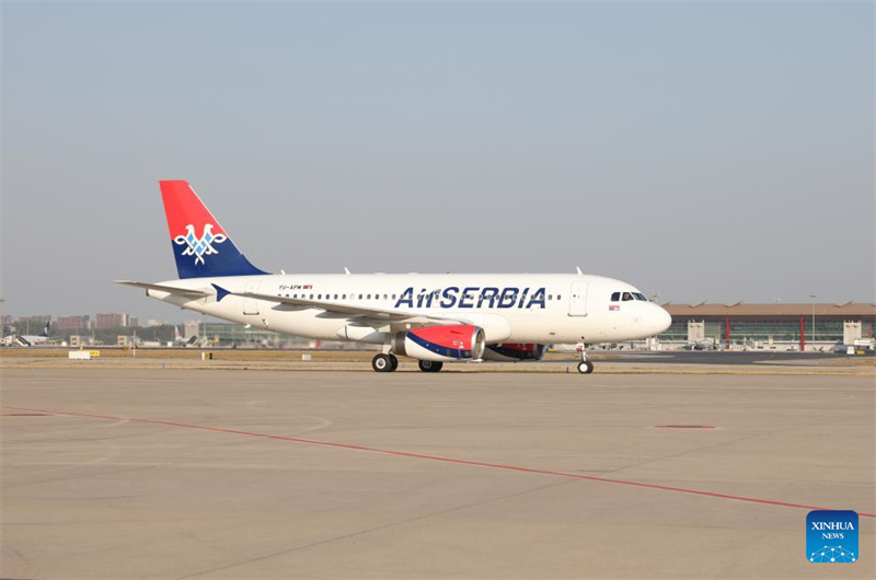 Presidente da Sérvia chega a Beijing para 3o Fórum do Cintur?o e Rota para Coopera??o Internacional