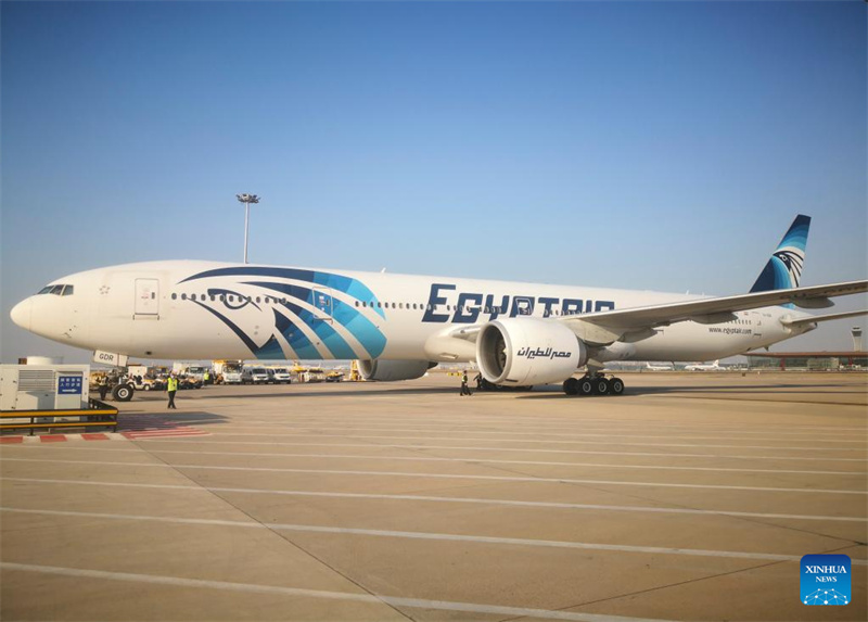 Primeiro-ministro do Egito chega a Beijing para 3o Fórum do Cintur?o e Rota para Coopera??o Internacional