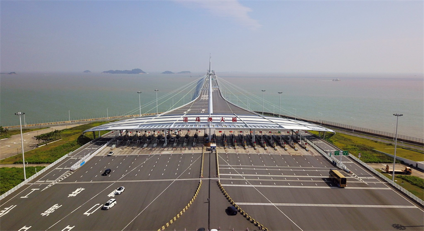 Ponte Hong Kong-Zhuhai-Macau registra desloca??o de 36 milh?es de pessoas ao longo de cinco anos