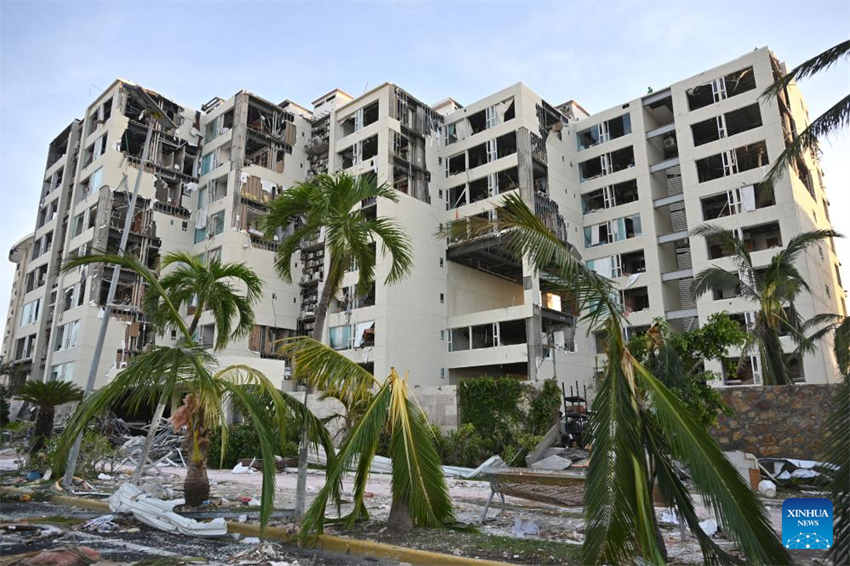 Número de mortos causados pelo furac?o Otis no sul do México atinge 39