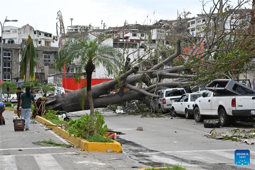 Número de mortos causados pelo furac?o Otis no sul do México atinge 39