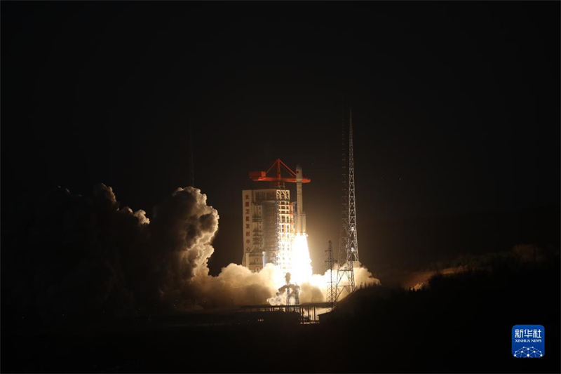 China lan?a satélite Tianhui-5 com sucesso