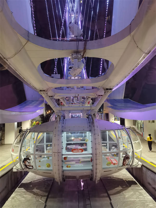 Shenzhen: roda gigante Bay Glory oferece vista panoramica única da cidade