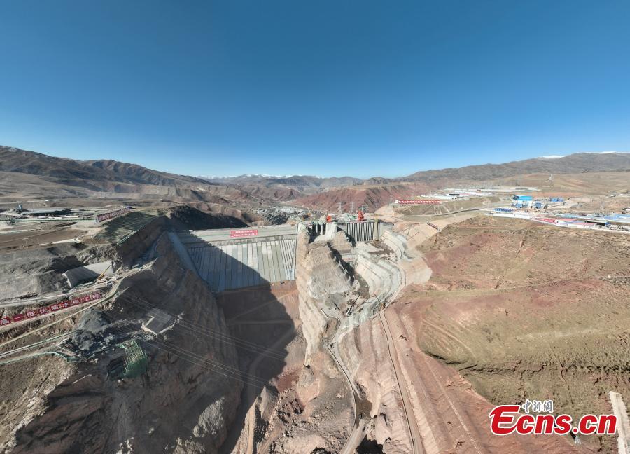 Galeria: esta??o hidrelétrica de Maerdang encerrada para armazenamento de água