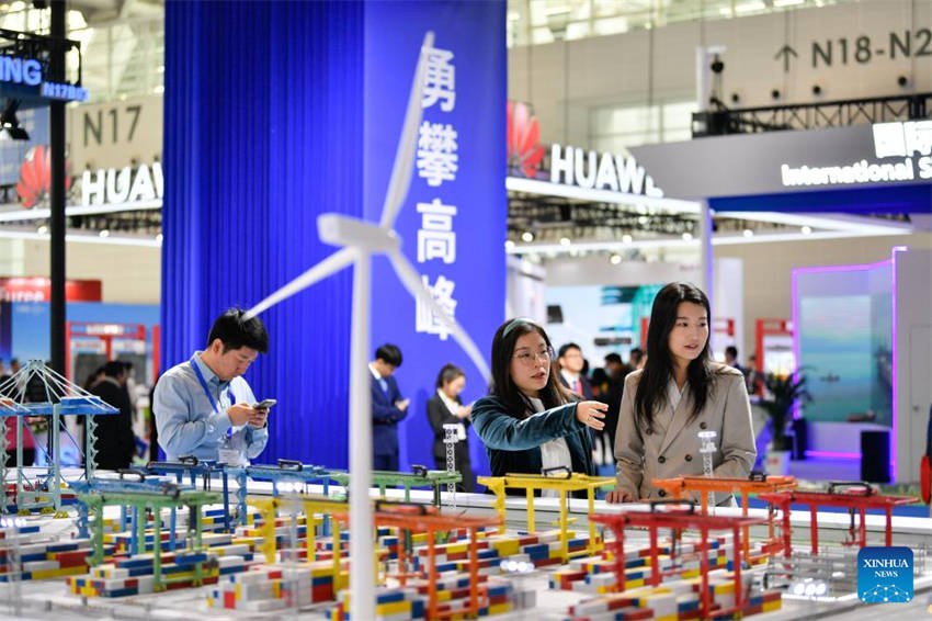 Expo Internacional da Indústria de Navega??o é inaugurada no norte da China