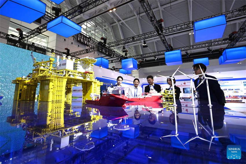 Expo Internacional da Indústria de Navega??o é inaugurada no norte da China