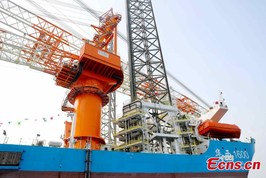 Galeria: plataforma de instala??o de energia eólica desenvolvida pela China comissionada em Qingdao