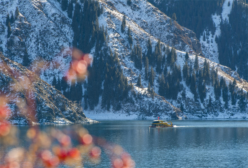 Turismo de inverno torna-se popular em Xinjiang