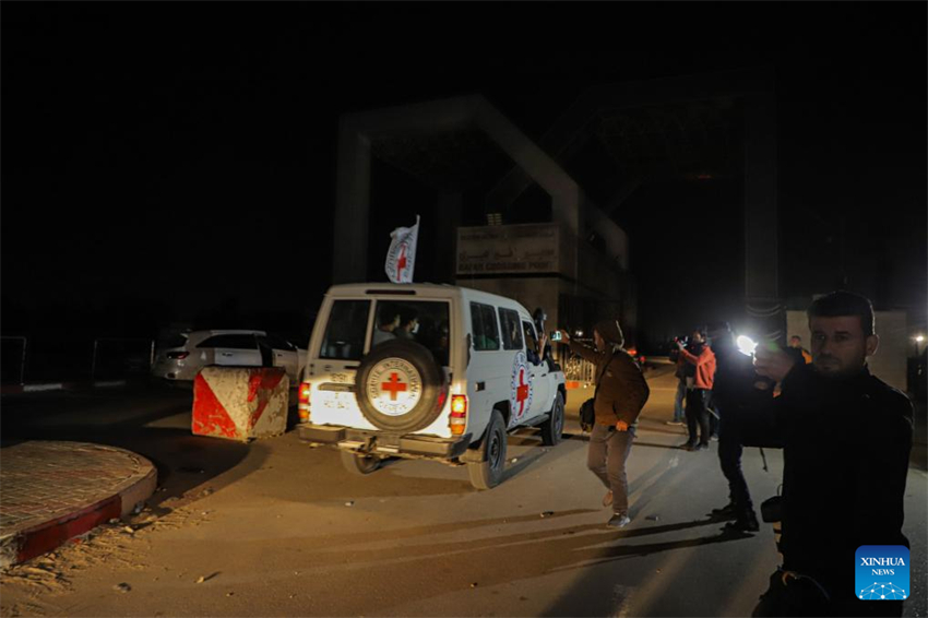 Hamas diz que segundo grupo de reféns foi entregue à Cruz Vermelha