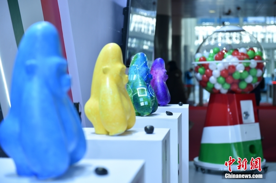 Cerim?nia de abertura do pavilh?o húngaro é realizada na primeira CISIE