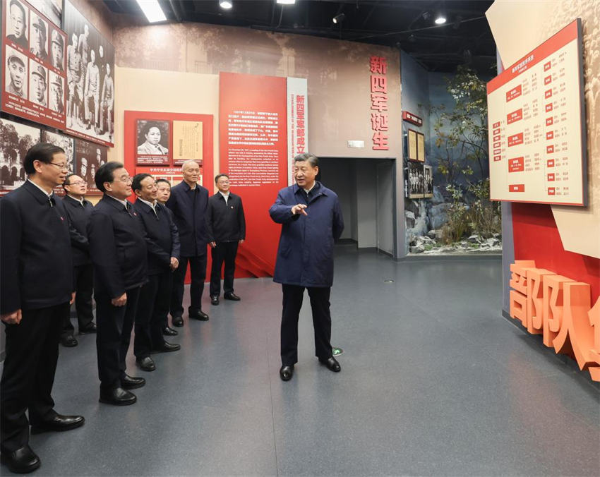 Xi Jinping destaca acelera??o da transforma??o de Shanghai em metrópole internacional socialista moderna