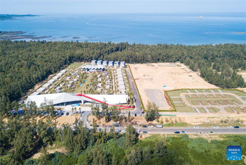 Centro de servi?o turístico é aberto ao público em Hainan, no sul da China
