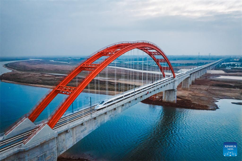 Ferrovia de alta velocidade Hangzhou-Nanchang entrará em opera??o no leste da China