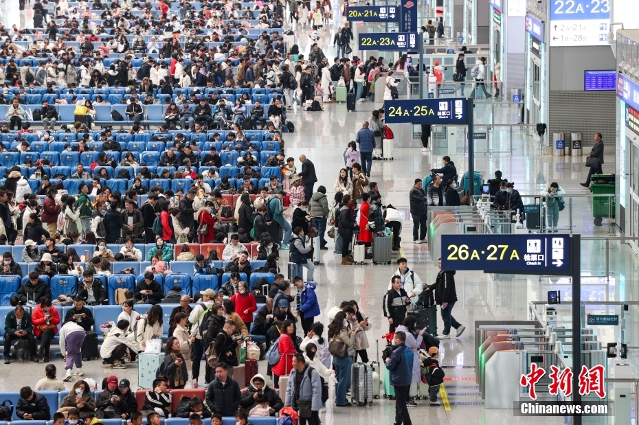 China registra 135 milh?es de viagens domésticas no feriado de Ano Novo