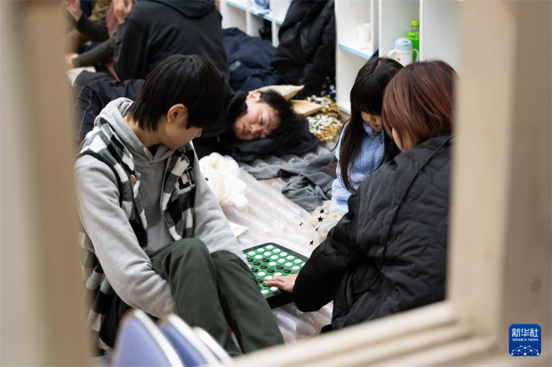 Jap?o: número de mortos em terremotos sobe para 64