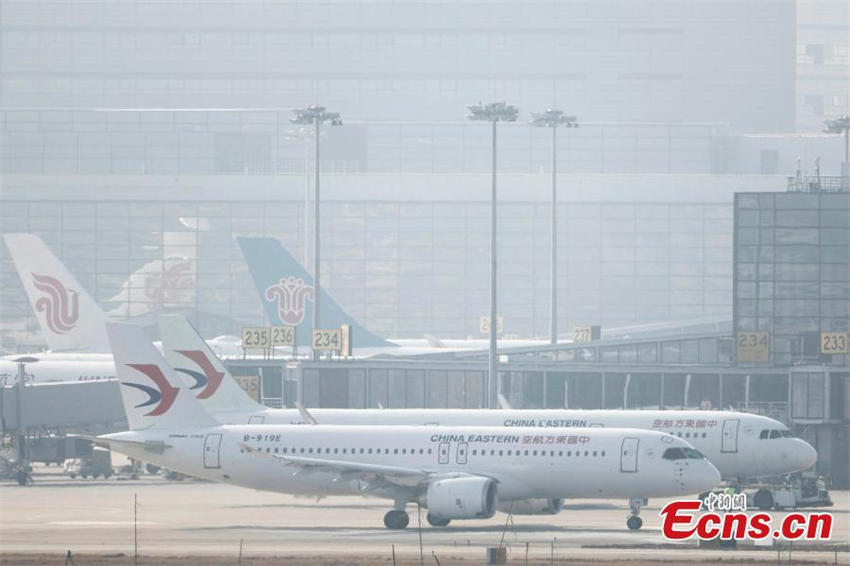 Quarta aeronave C919 da China realiza treinamento de voo no leste da China