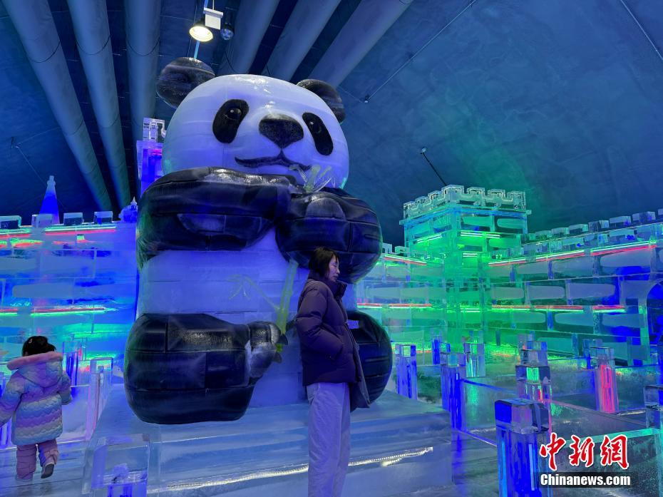 Esculturas de gelo de Harbin causam furor na Coreia do Sul