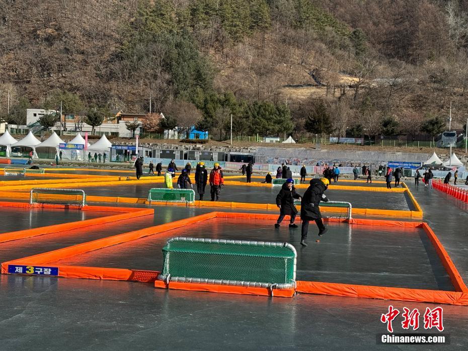 Esculturas de gelo de Harbin causam furor na Coreia do Sul