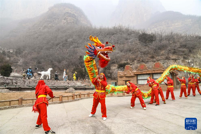 Atmosfera festiva intensifica com aproxima??o do Festival da Primavera