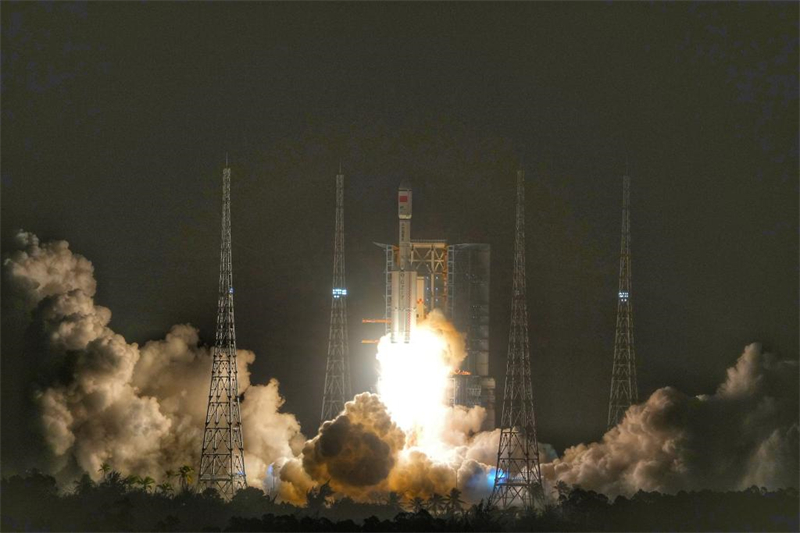 China lan?a nave espacial de carga Tianzhou-7