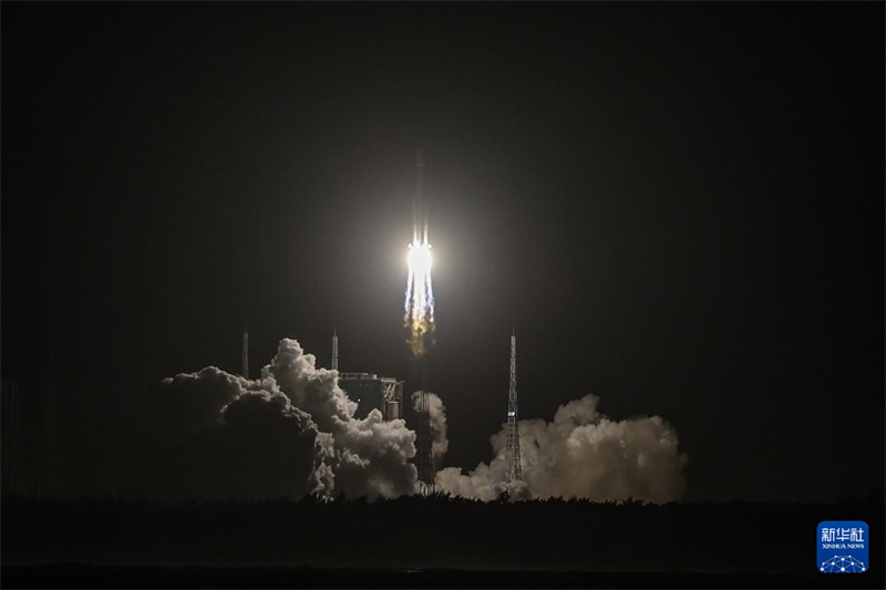 China lan?a nave espacial de carga Tianzhou-7