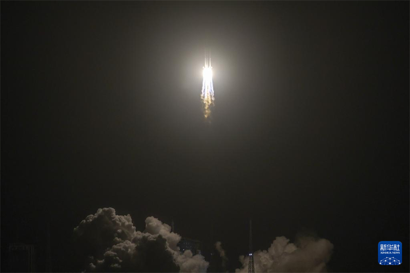 China lan?a nave espacial de carga Tianzhou-7