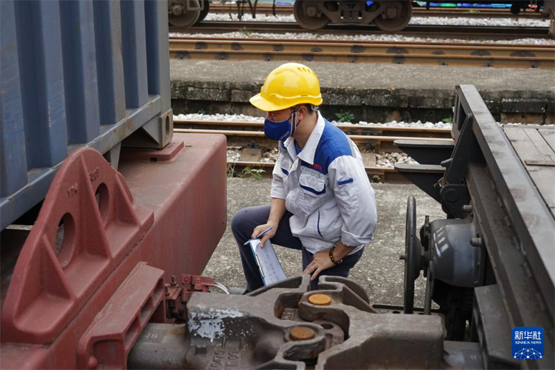 Trem de carga China-Vietn? impulsiona comércio entre os dois países