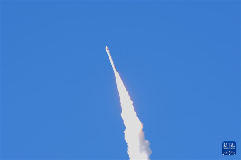 China lan?a foguete transportador comercial Lijian-1 Y3