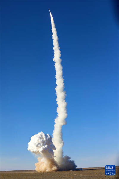 China lan?a foguete transportador comercial Lijian-1 Y3